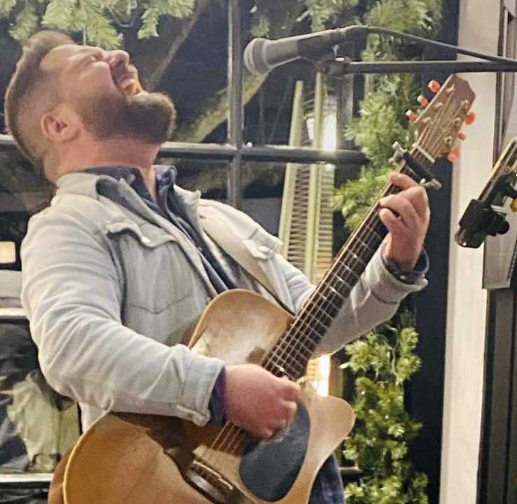 Joey Denoble | Live Music at Curran's Irish Inn Bensalem. Bensalem rocks every weekend at Curran's Irish Inn with some of the best in local and live music. Support local music. Arrive early and grab some food. Full restaurant menu available at this Irish pub.